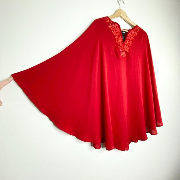 Antthony Originals Red Embroidered Floral Poncho Cape One Size Flowing Dressy - Picture 4 of 11